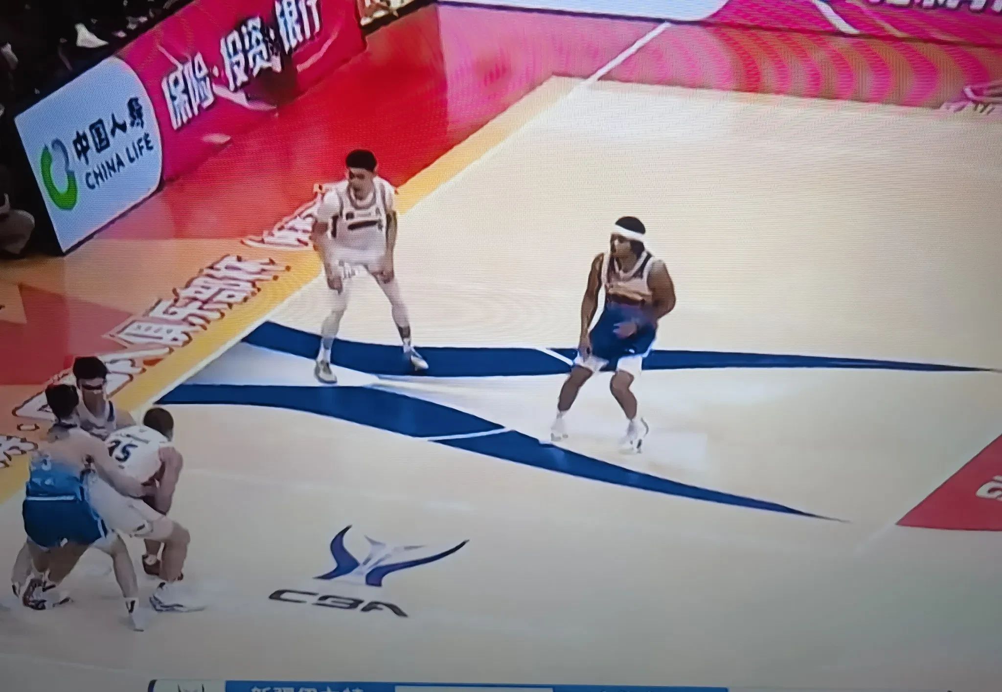 上海久事迎NBA季后赛关键赛,今晚完成体检,态度坚定,身体对抗强度拉满(NBA季后赛关键时刻) 上海久事迎NBA季后赛关键赛,今晚完成体检,态度坚定,身体对抗强度拉满(NBA季后赛关键时刻)