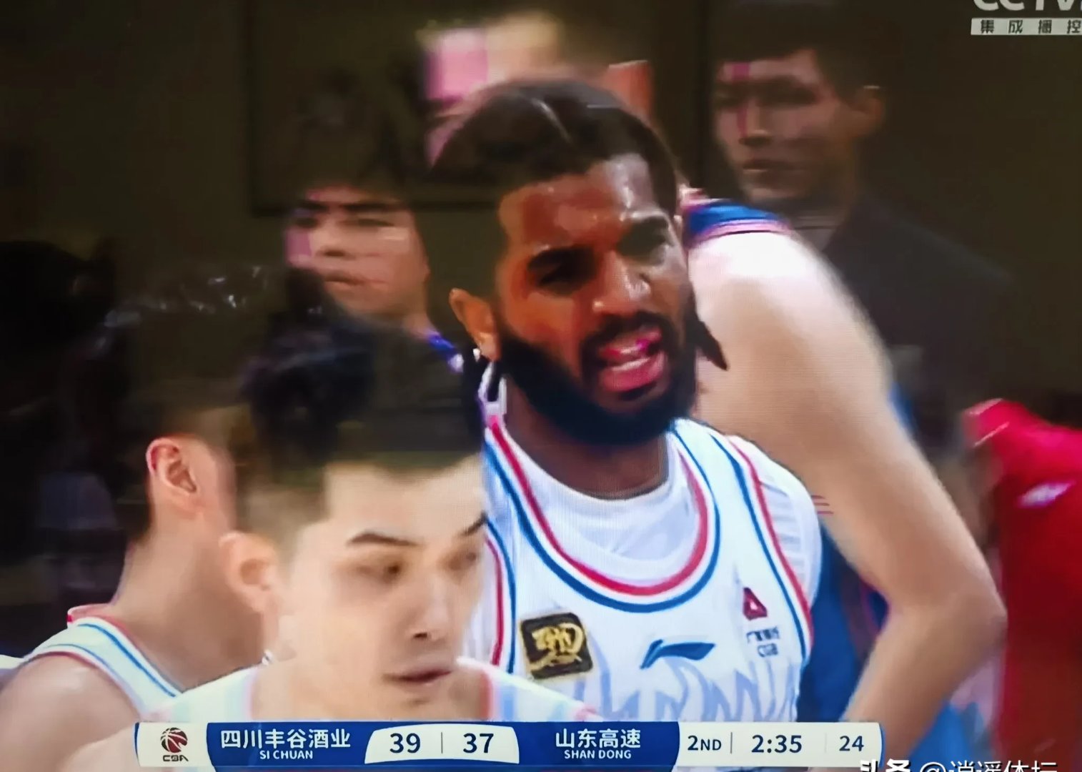  21岁李波边防战士牺牲图片 -爱游戏在线登录