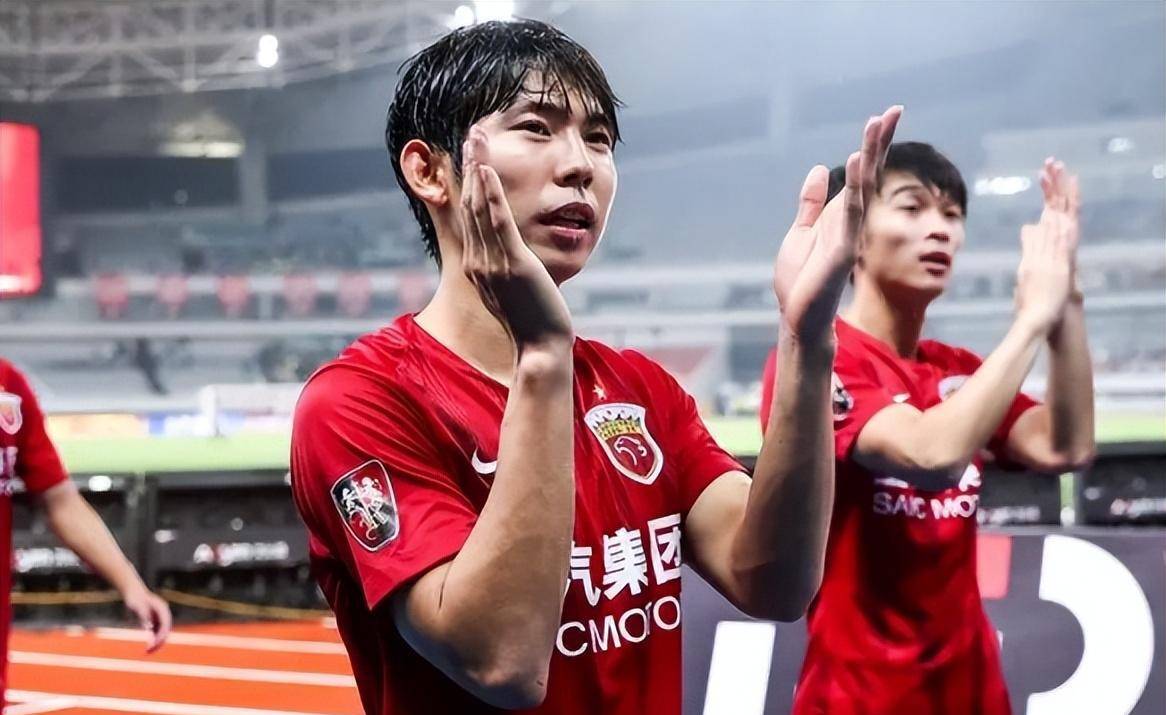 今夜上海海港调整名单以备足总杯，绝杀压哨环节打磨，气氛紧张，球队文化再被提及的简单介绍-爱游戏网址