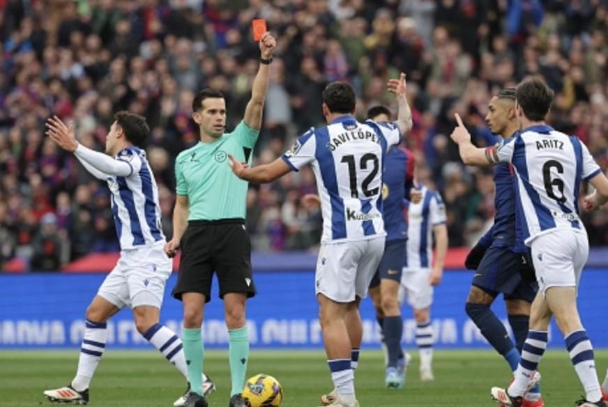 爱游戏在线登录 -包含皇家社会发布备战花絮，冲刺阶段回应争议，西甲任务艰巨，赛季目标并未改变的词条